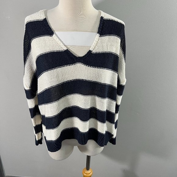 H&M Blue Cream Striped Knit V‎ Neck Sweater (S) - Picture 2 of 8